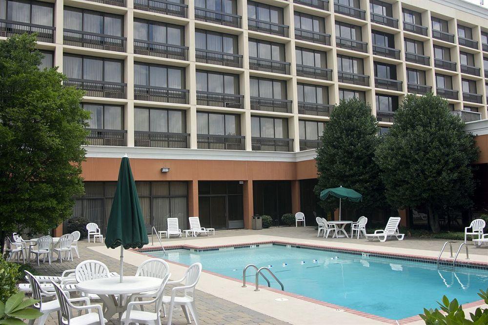 Wyndham Garden Atlanta Airport Hotel College Park Екстериор снимка