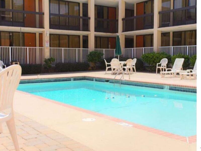 Wyndham Garden Atlanta Airport Hotel College Park Екстериор снимка