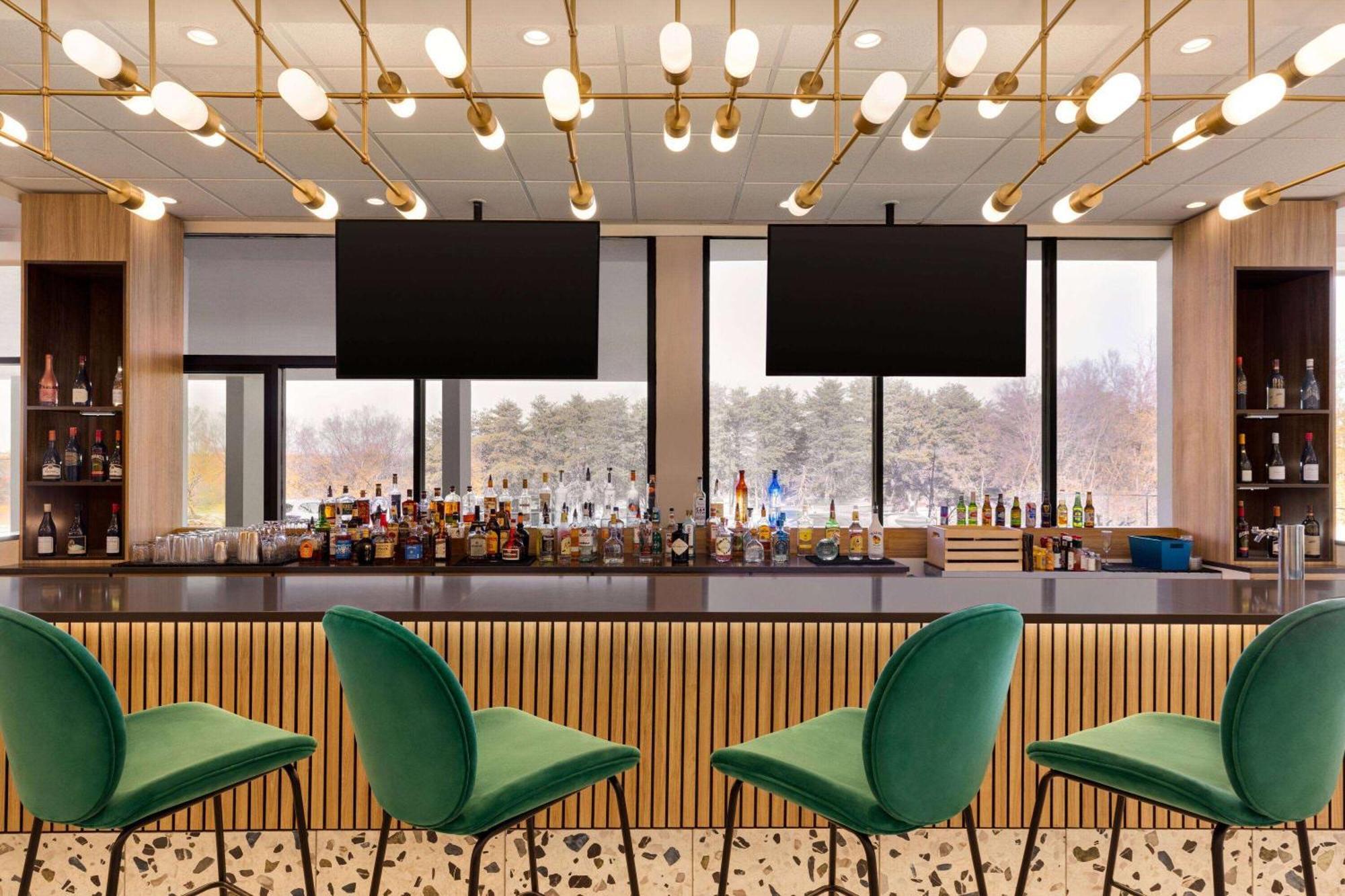 Wyndham Garden Atlanta Airport Hotel College Park Екстериор снимка