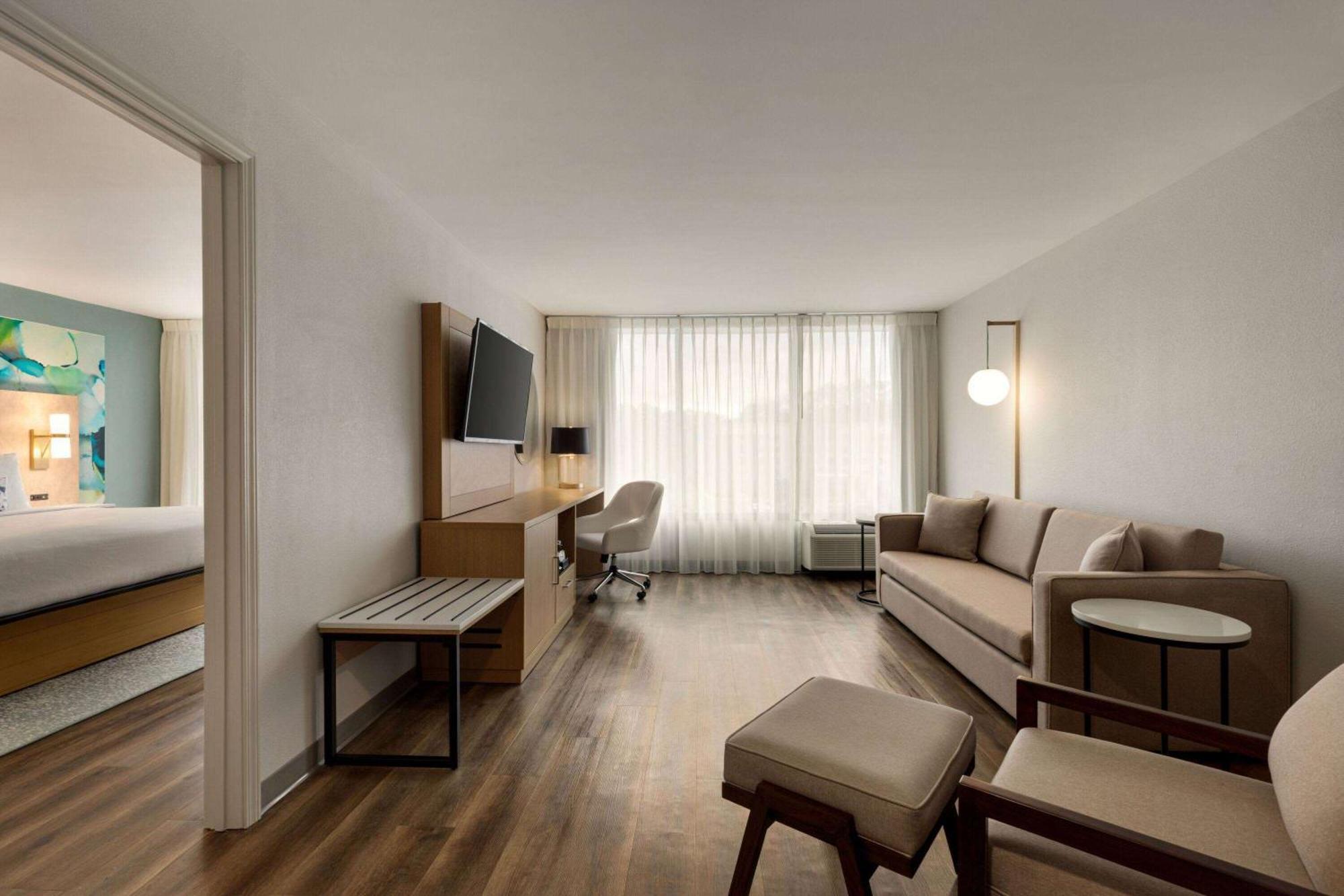 Wyndham Garden Atlanta Airport Hotel College Park Екстериор снимка