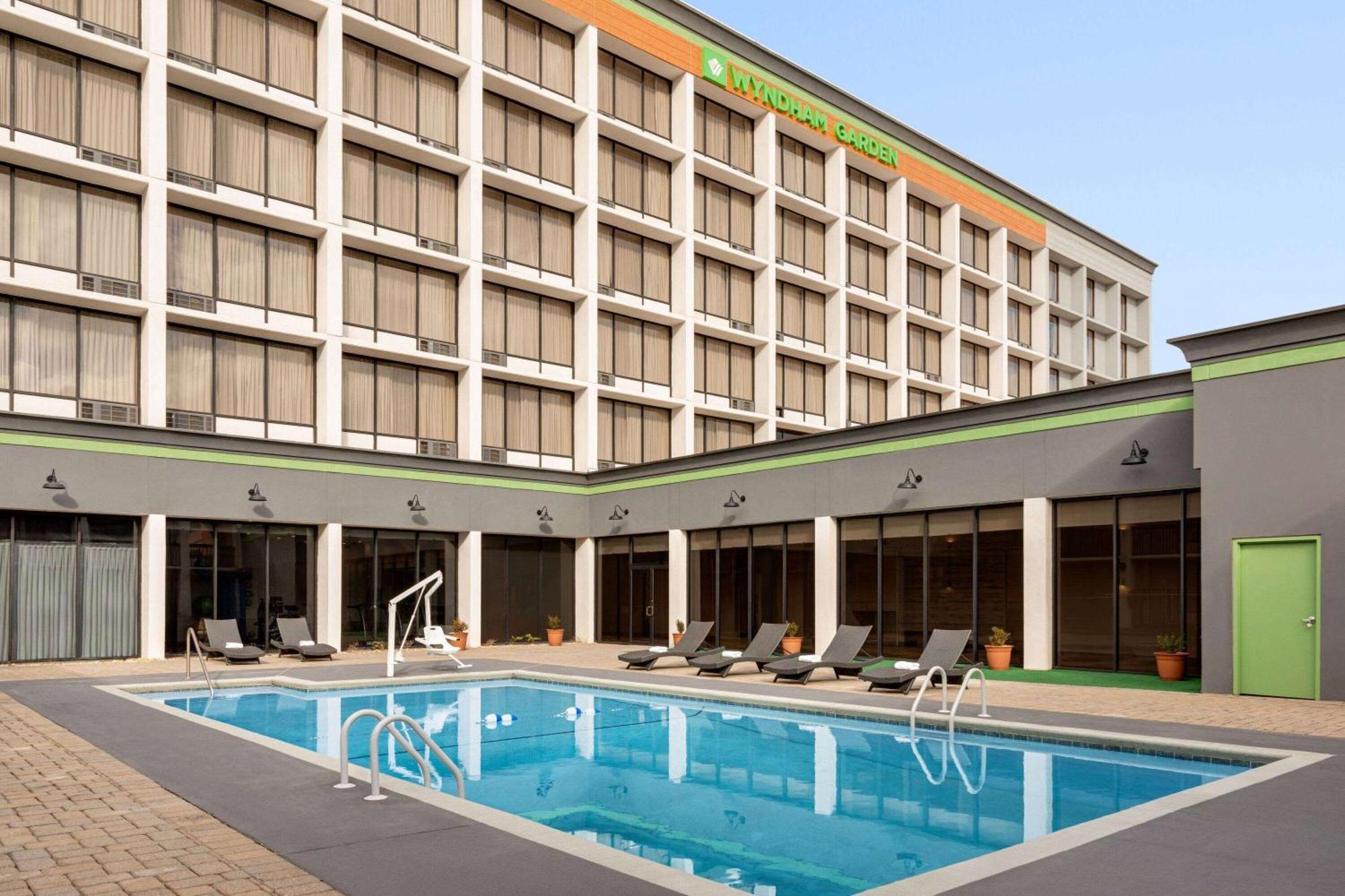 Wyndham Garden Atlanta Airport Hotel College Park Екстериор снимка