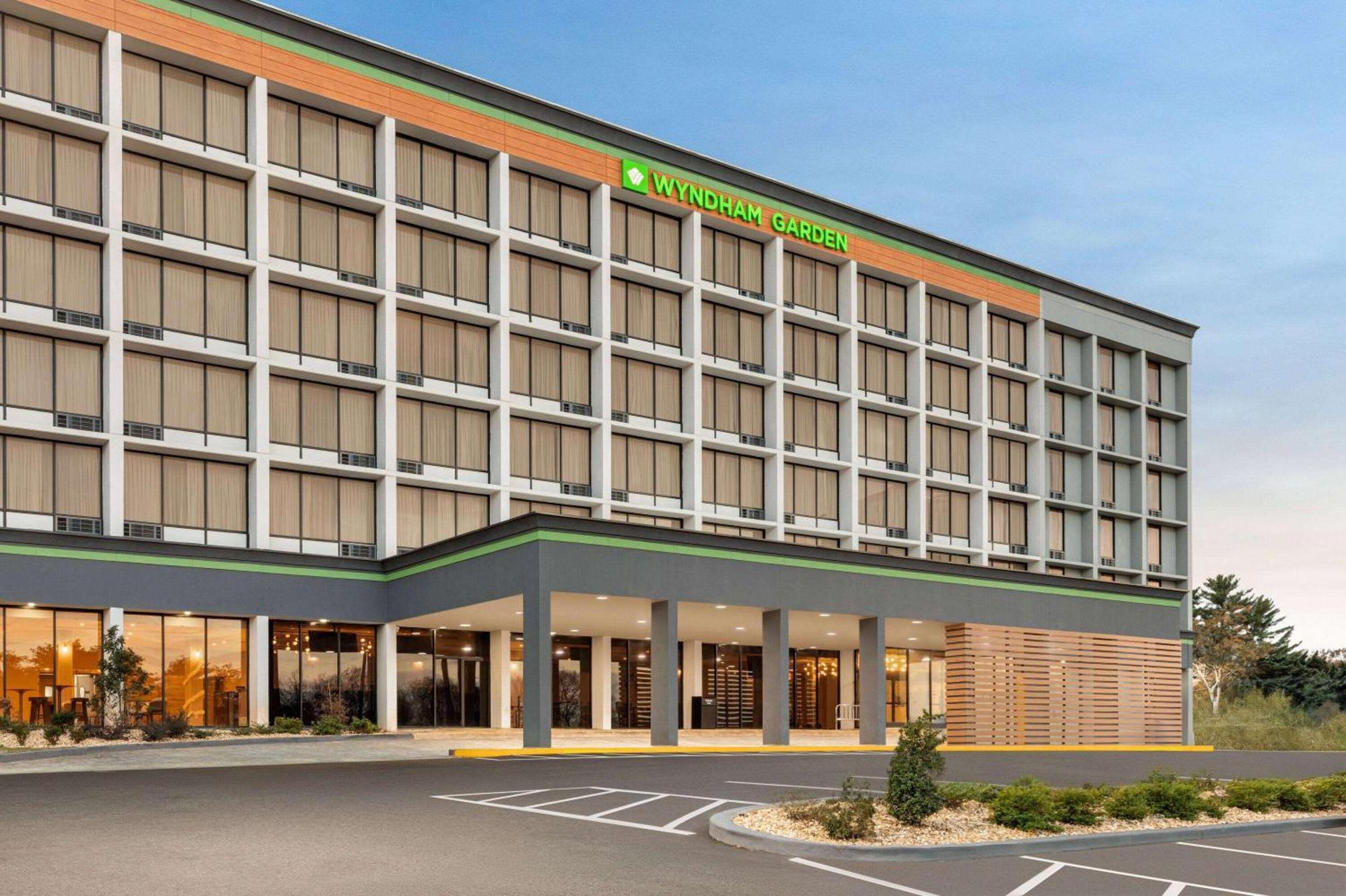 Wyndham Garden Atlanta Airport Hotel College Park Екстериор снимка