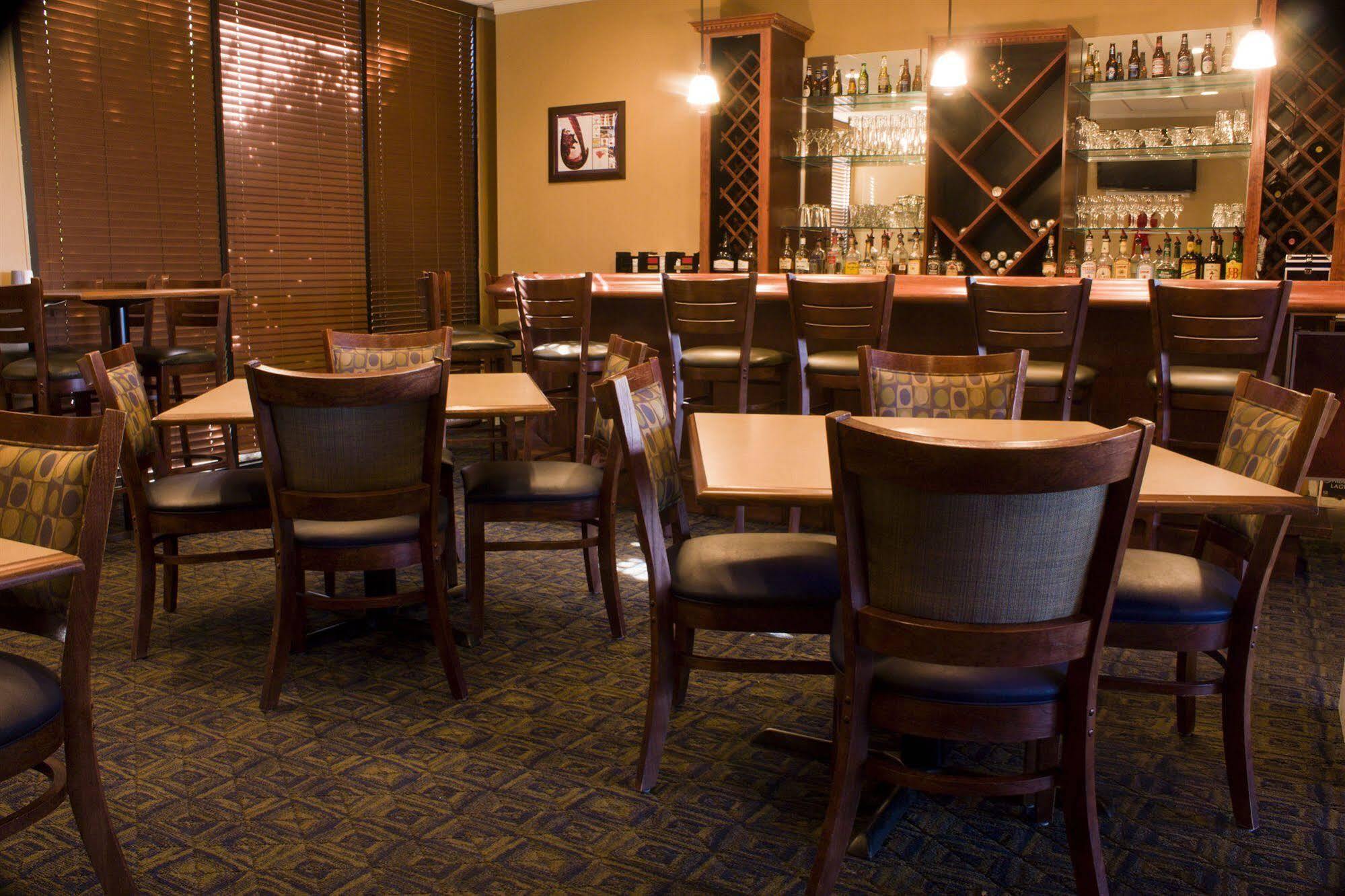 Wyndham Garden Atlanta Airport Hotel College Park Екстериор снимка